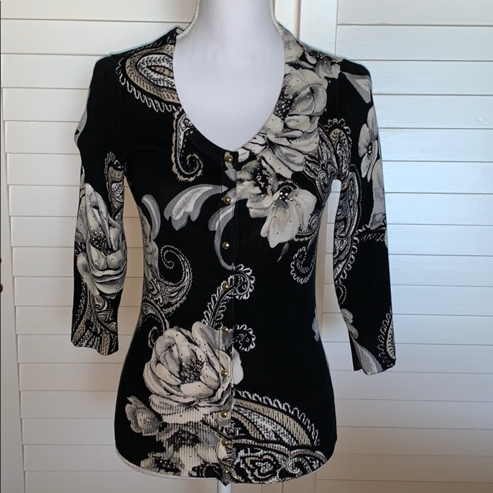 WHBM 3/4 sleeve black & white snap close sweater